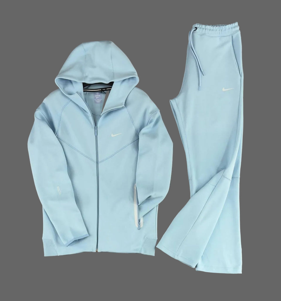 Trening Nike Nocta pentru bărbați, albastru deschis. Calitate premium