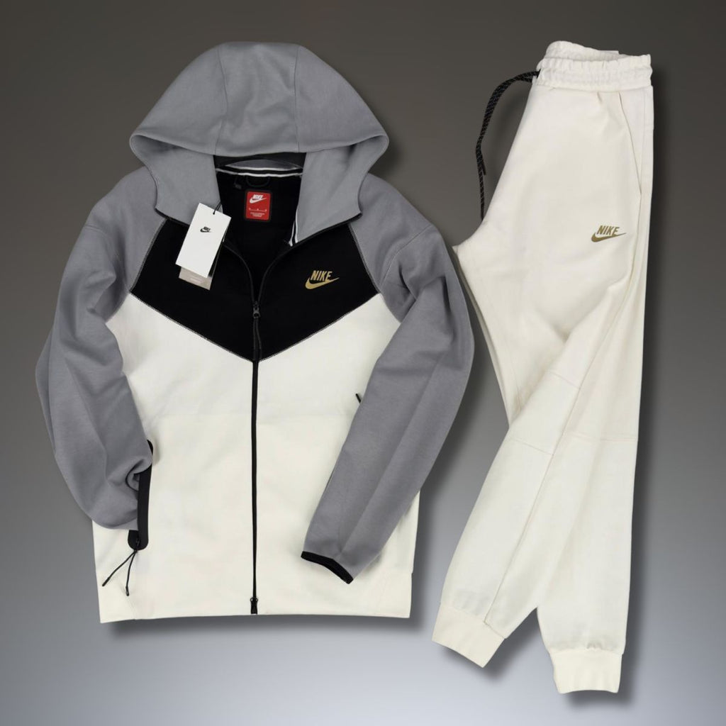 Trening Nike Tech Fleece pentru bărbați, alb - gri - negru. Model 2023. Calitate premium