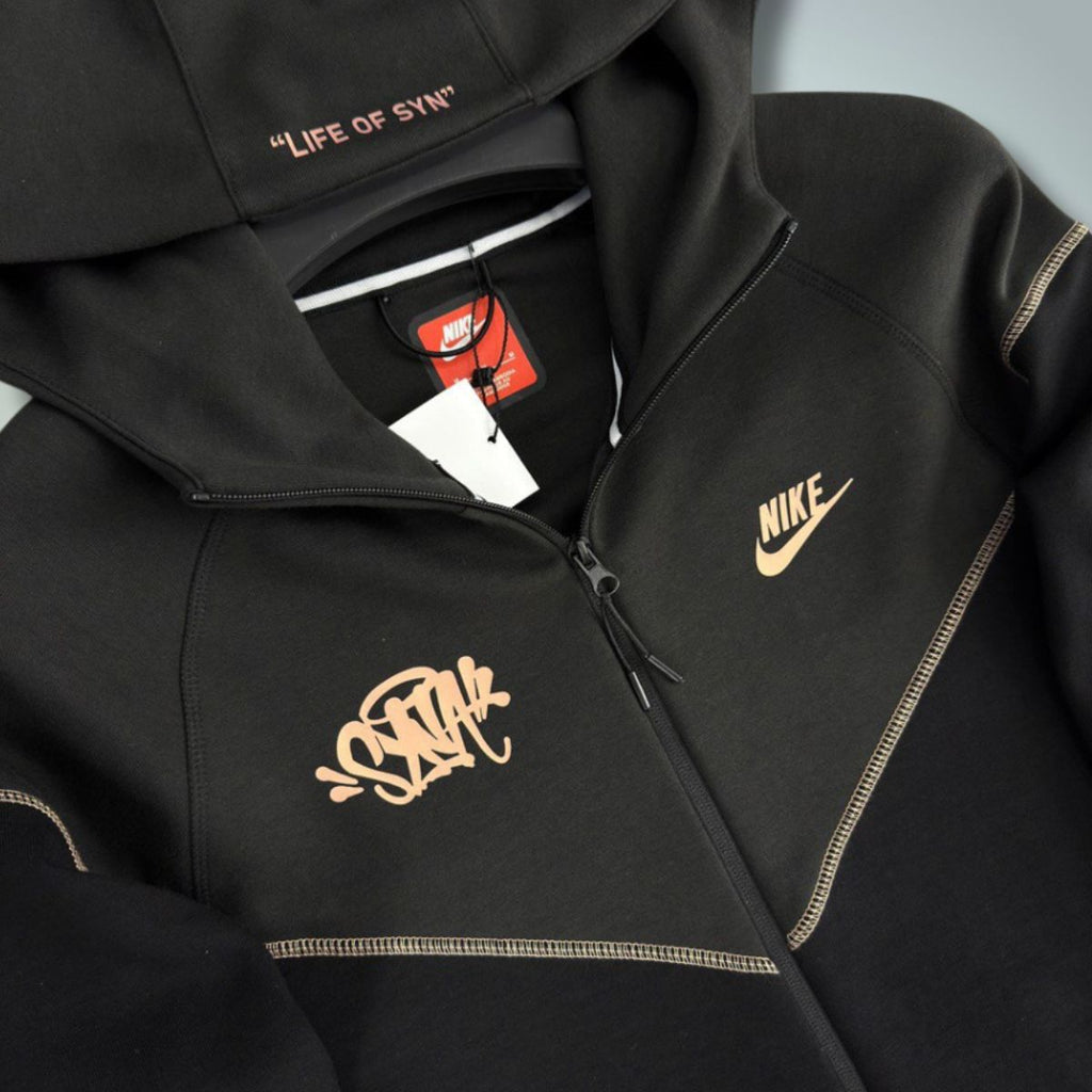 Trening pentru bărbați Nike x Syna World Tech Fleece, negru și