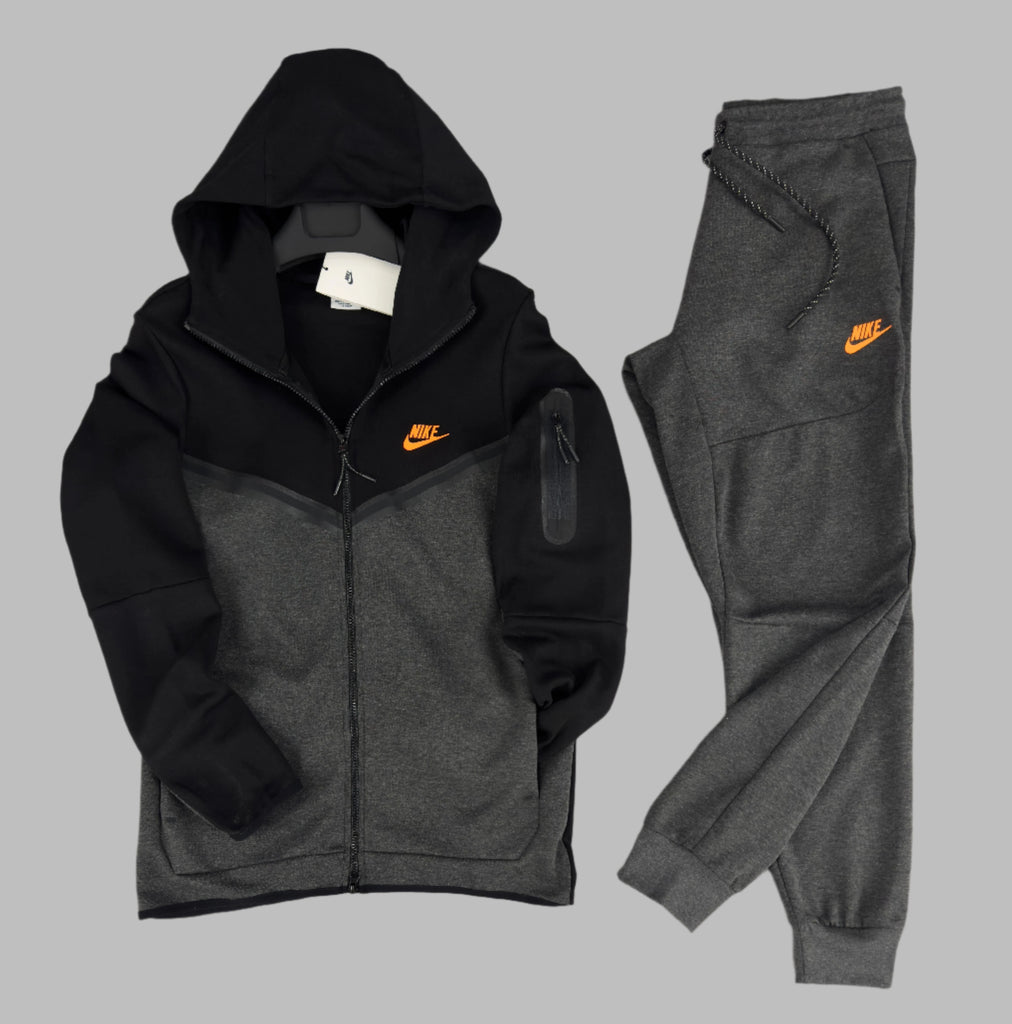 Trening Nike Tech Fleece pentru bărbați, negru cu gri închis. Calitate premium