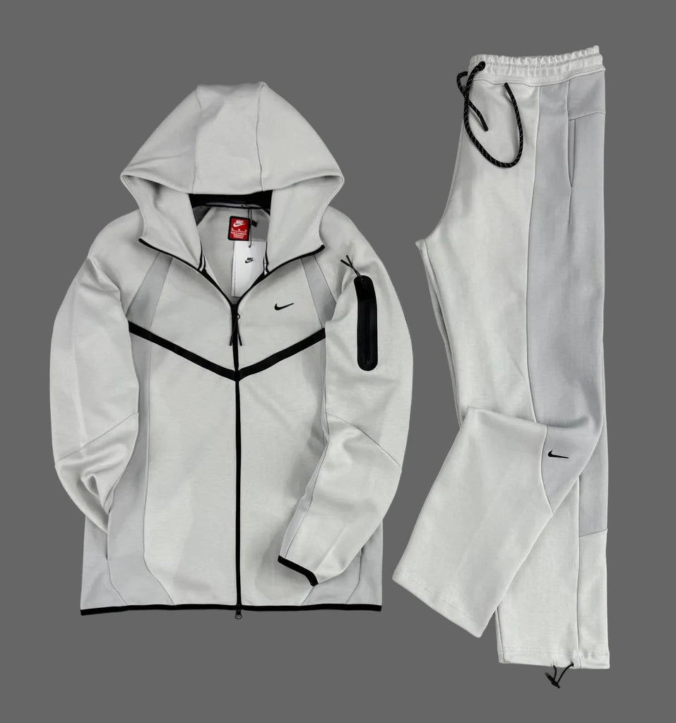 Trening bărbați Nike, în două nuanțe de gri