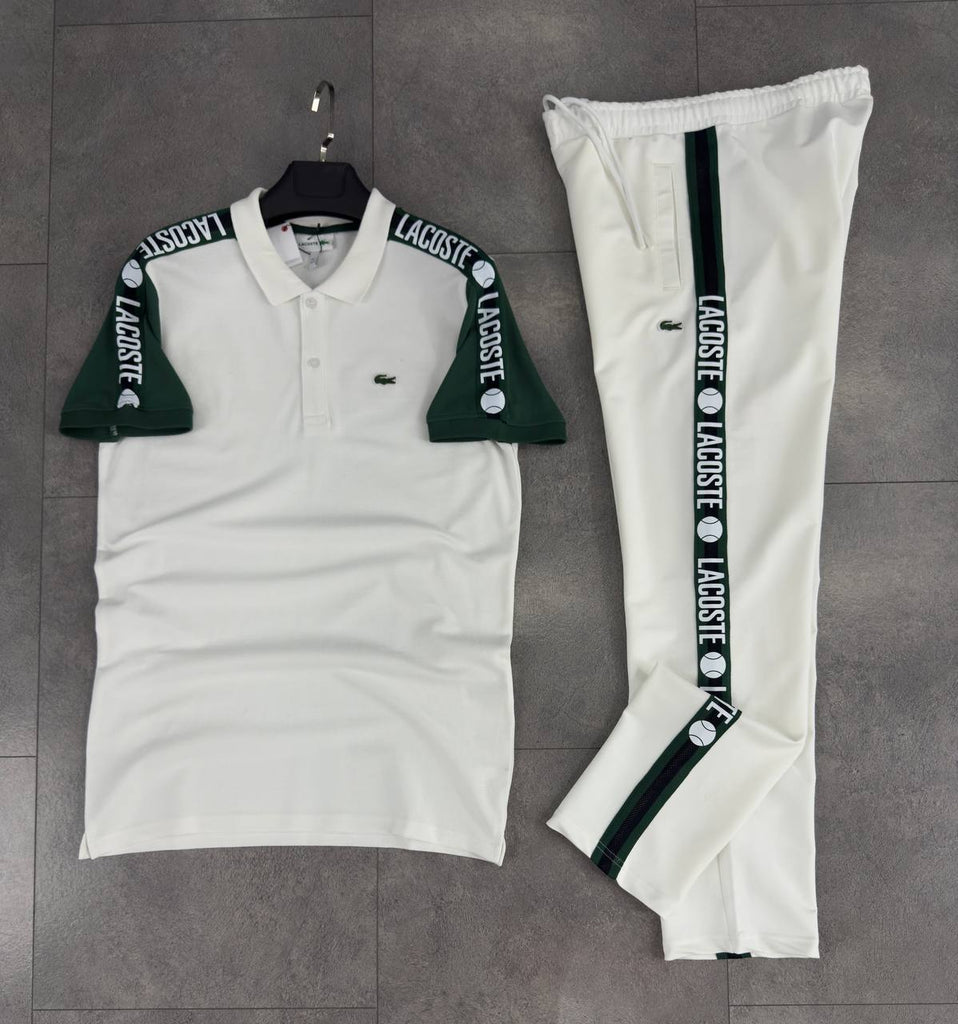 Set bărbătesc Lacoste, tricou cu guler și pantaloni lungi, alb.