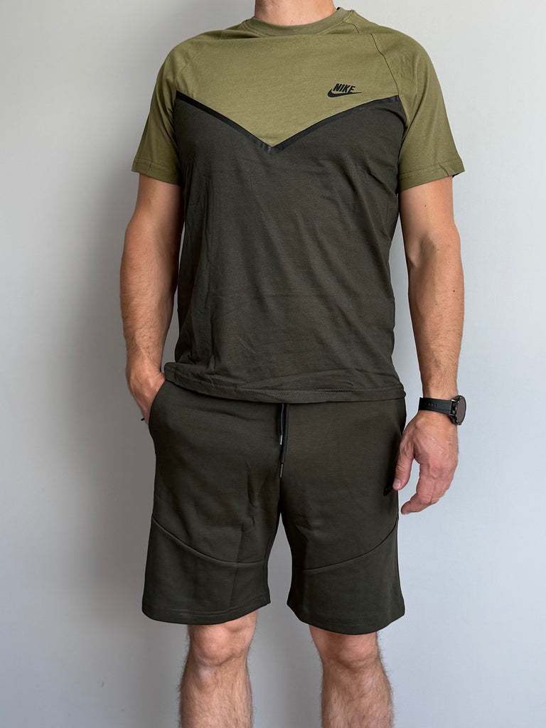 Set bărbătesc Nike Tech Fleece, tricou și pantaloni scurți, în verde măsliniu deschis și închis. Calitate premium.