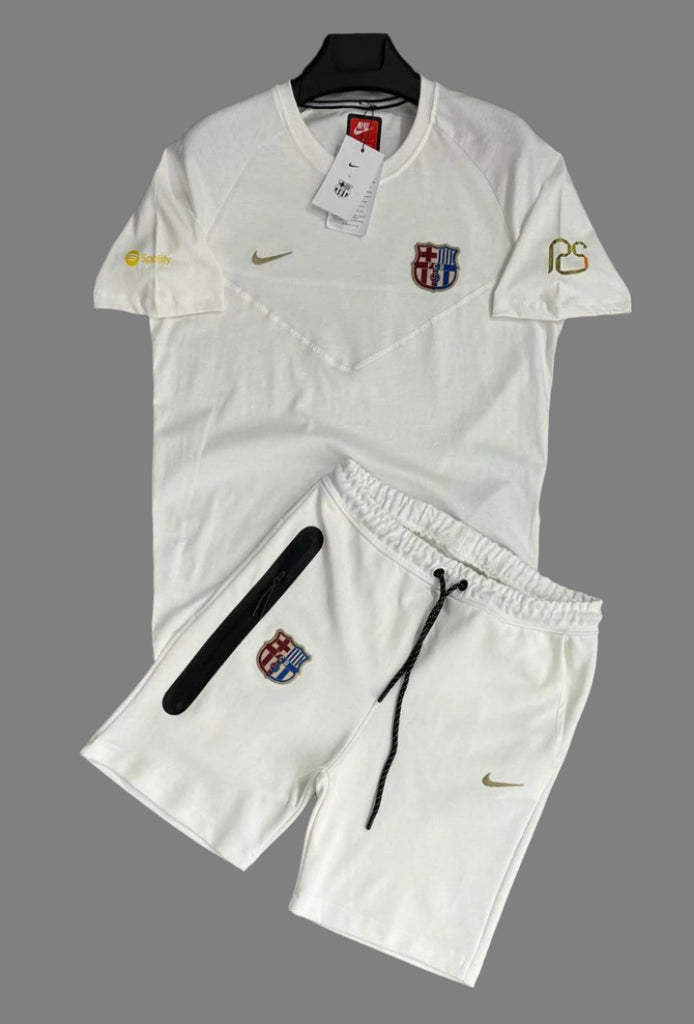 Echipament bărbătesc Nike - ecru, cu emblema Barcelonei