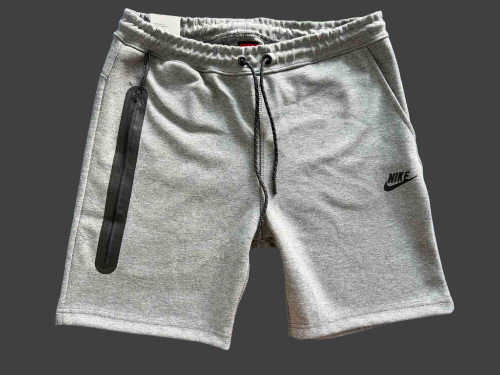 Pantaloni scurți sport Nike Tech Fleece pentru bărbați, gri.