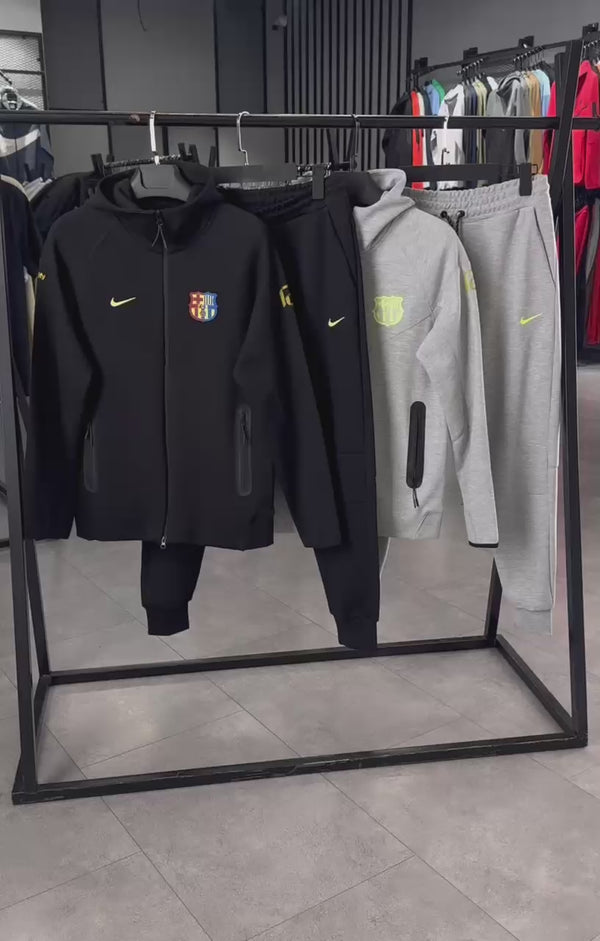 Trening Nike Barcelona Tech Fleece pentru bărbați, negru. Calitate premium