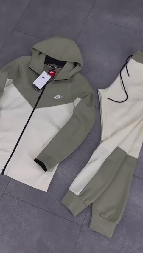 Trening pentru bărbați Nike Tech Fleece, verde măsline și bej. Model 2023. Calitate premium