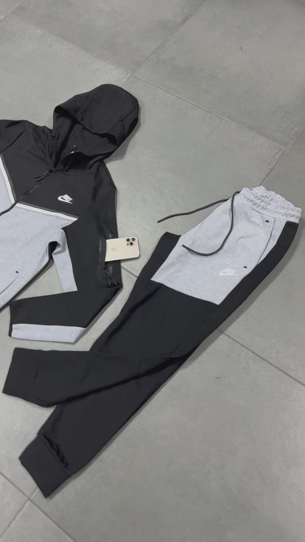 Trening Nike Tech Fleece pentru bărbați, negru-argintiu. Calitate premium