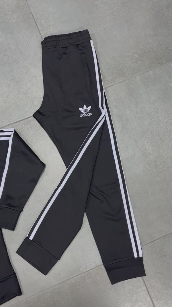 Trening Adidas Classics Adicolor pentru bărbați, negru. Calitate premium