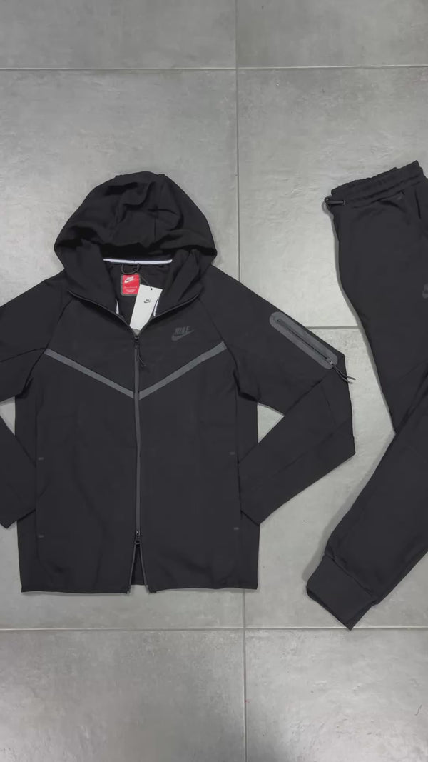 Trening pentru bărbați Nike Tech Fleece, negru. Model 2024. Calitate premium